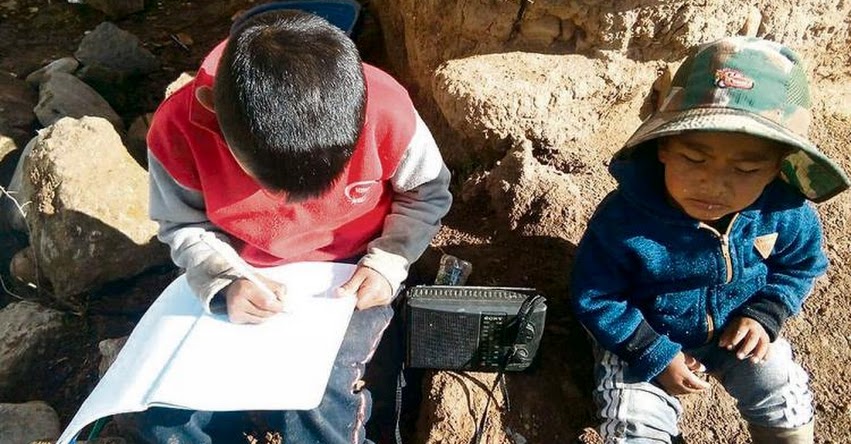 Más de 18 mil escolares de Cusco siguen sin tener acceso a internet para clases virtuales