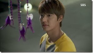 The.Heirs.E02.mkv_001021120