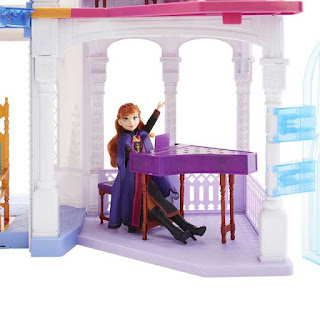 Frozen II Arendelle Castle Playset coloring pages coloring.filminspector.com