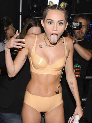 Miley Cyrus Vma 2013