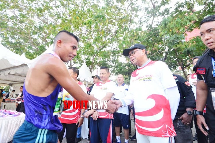 Gubernur Sulsel, Lepas 2.500 Peserta Run Makassar Half Marathon 2019