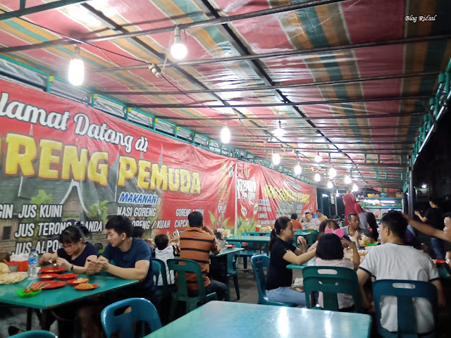 Nasi Goreng Pemuda - Banyak yang Rekomendasi - Ruangan 02