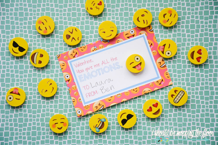 Free Printable Emoji Valentines | These free printable Valentines are perfect to pair with a pack of Emoji erasers for a fun pass-out!