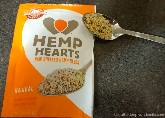 manitoba-harvest-hemp-hearts-spoon1