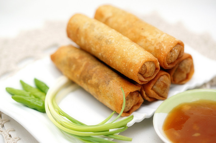 Photo How to Make Spring Rolls from Kotamobagu City