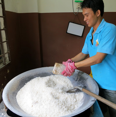 Traditional Chinese Salt Baked Chicken