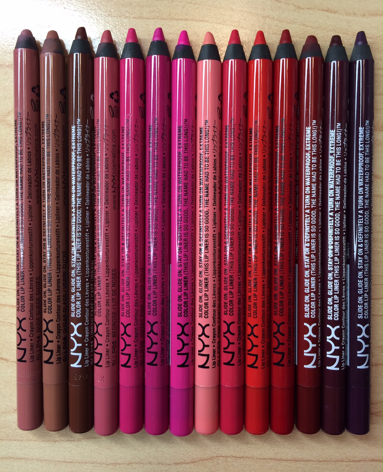 Nyx lip liner crayon a levres