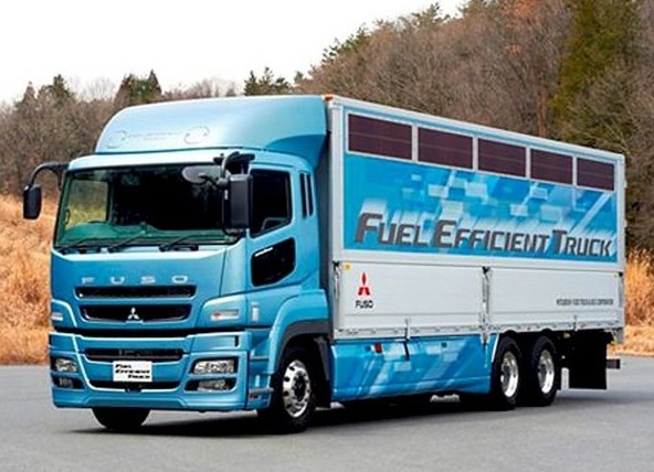 gambar truk fuso spesial terbaru