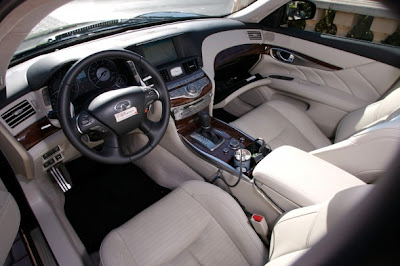 infiniti M37