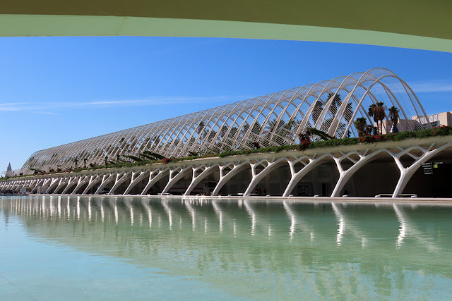 L'Umbracle by Santiago Calatrava, Avinguda del Professor López Piñero, Valencia