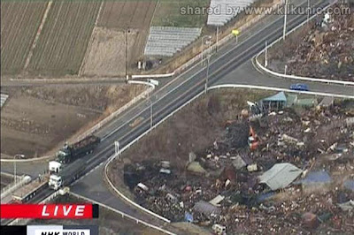 Foto - Foto Waktu Terjadinya Gempa Dan Tsunami Di Jepang (Baru Update) by www.alexa-com.co.cc