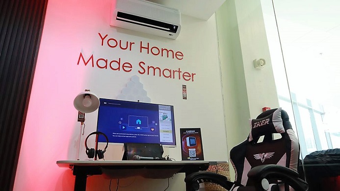 PLDT, Smart First Experience Hub