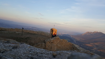 Overlooking the entire valley from the campana (bell)