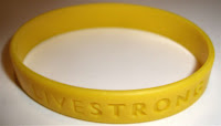Bracelet Livestrong Yellow1