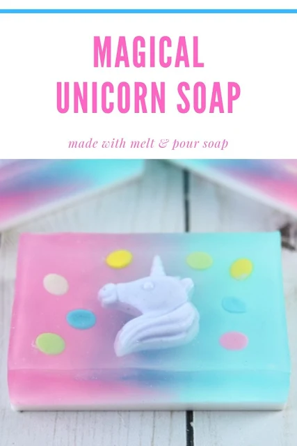 How to make a fun unicorn soap with melt and pour soap. Learn how to use unicorn embeds to make an awesome bar of soap that is great for kids or for gifts. Make a DIY soap with a natural fruity fragrance or use essential oils.  How to make handmade soap with this tutorial for a gradiant background. This fun designs can be used to make other products. Use a unicorn and rectangle mold for this recipe. Learn a new soapmaking technique. #soapmaking #unicorn