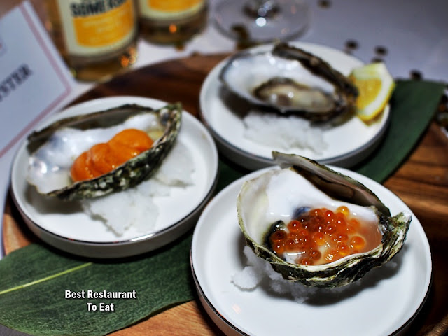 Trio Oysters