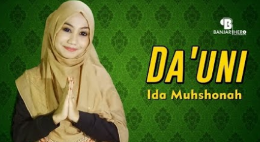 Ida Mushonah, Lagu Religi, Lagu Cover, Download Lagu Ida Mushonah Da'uni Mp3