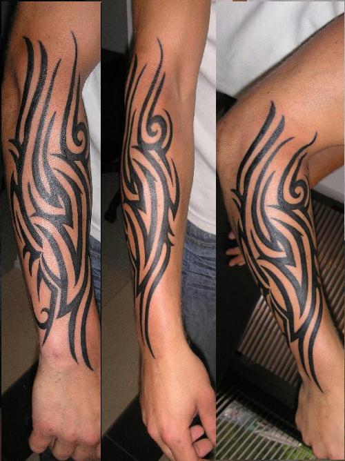 Simple henna hand tattoo idea