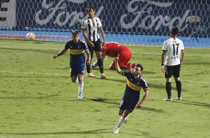 Con dos goles de Salvio, Boca le ganó a Libertad en su regreso a la Libertadores