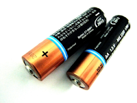 battery hack make AAA battery type to AA battery type