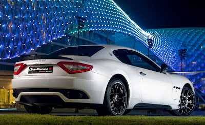 2011 Maserati GranTurismo MC Stradale Luxury Sports Car