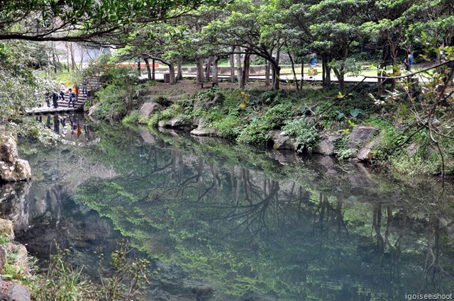  Cheonjiyeon Waterfall at Jeju