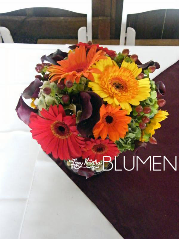 The bridal bouquet A pretty and fun combination of eggplant calla lilies 