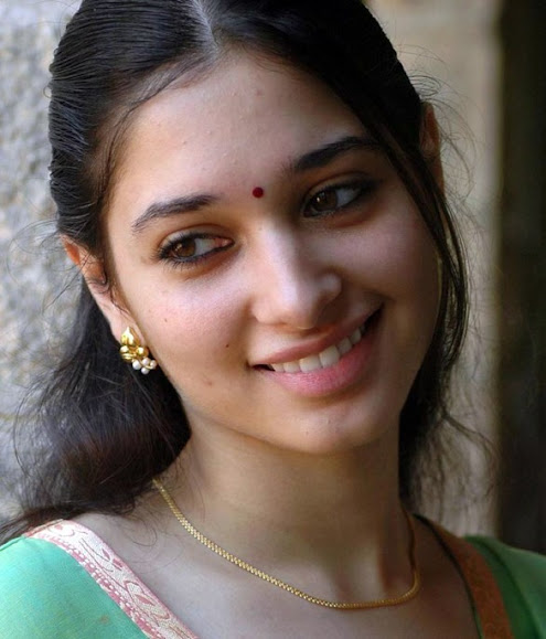 Tamanna Bhatia Movie, Height, Age, Weight, Photos & Biography