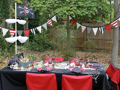 Table for Pirate Themed Parties.