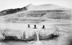 Fenomena Pink and White Terraces