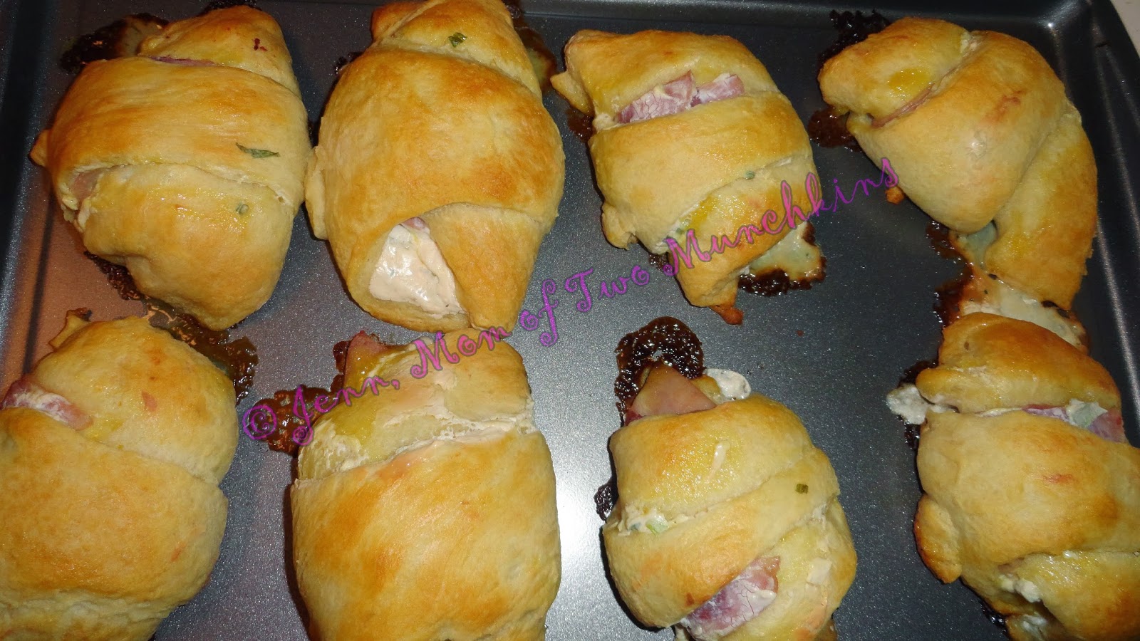 http://www.jennmomoftwomunchkins.com/2014/02/ham-cresent-rolls.html