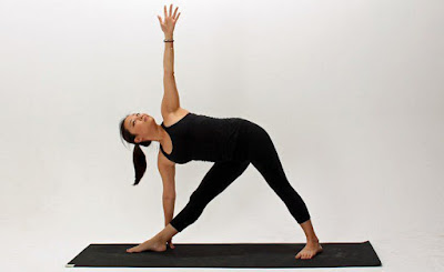 Trikonasana