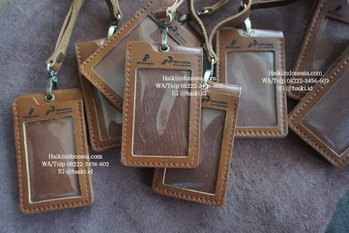 Jual Souvenir Perusahaan Surakarta tempat id card kulit