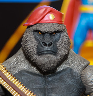 Mattel 2013 Toy Fair Display Pictures - DC Signature Series figures