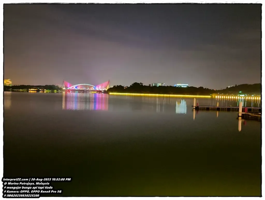 gambar pemandangan jambatan dari Marina Putrajaya