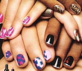 Creative Nail Paint Wallpaper