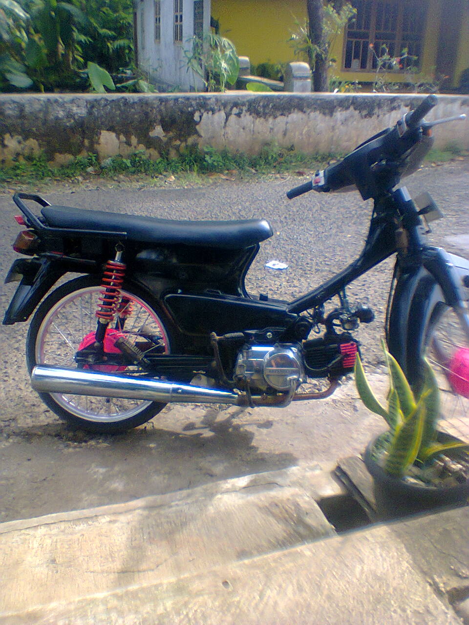 Ilmuu Modif Astrea Grand