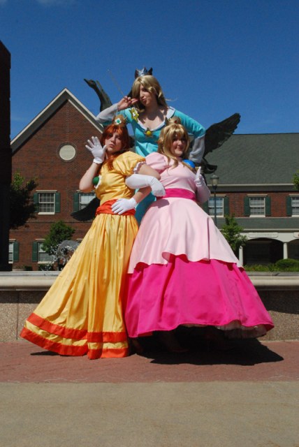 princess peach and daisy costume. princess peach and daisy