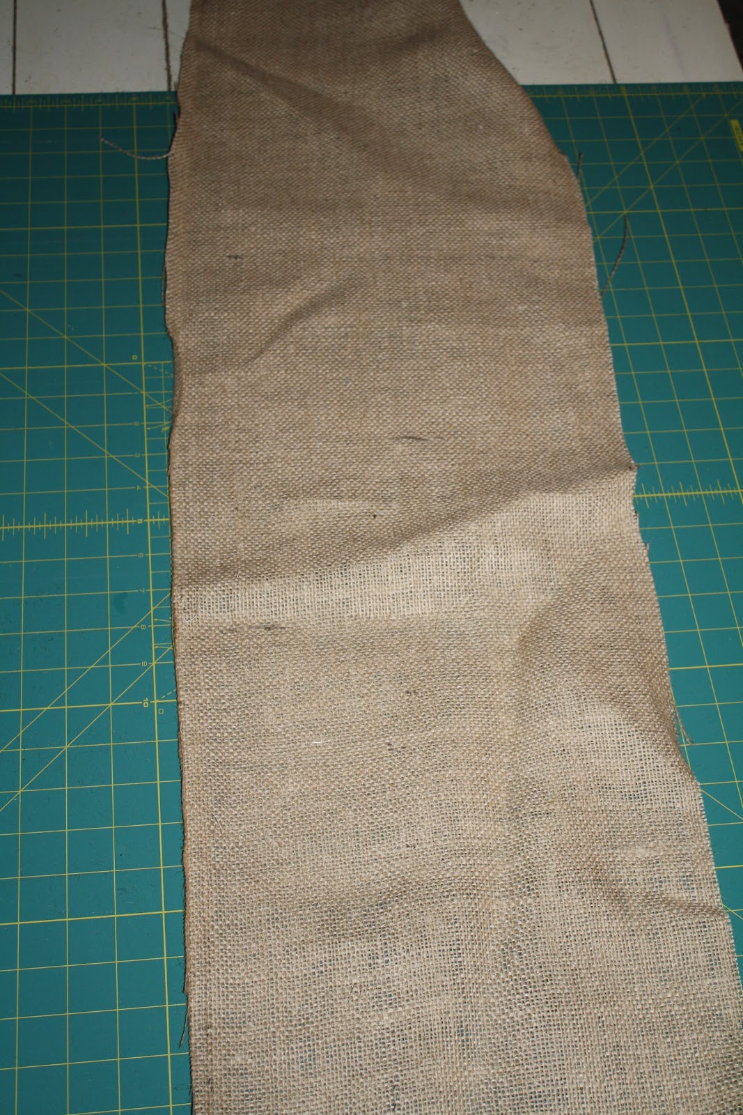 burlap table runner