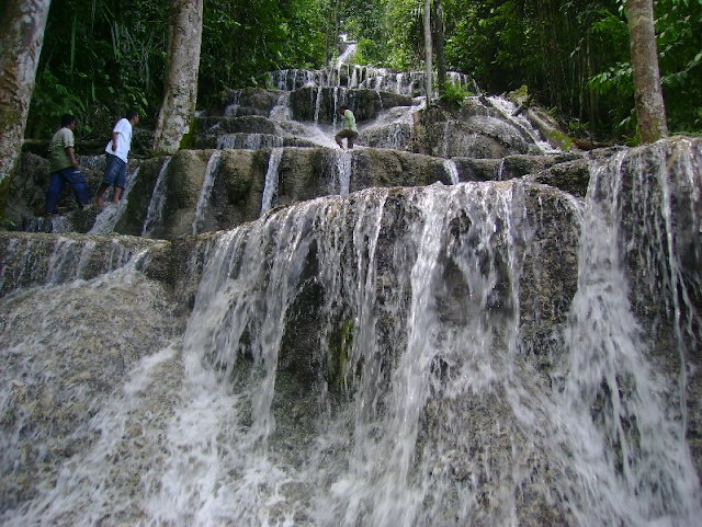 Air Terjun Tiga Bidadari - Wisata Halmahera Selatan