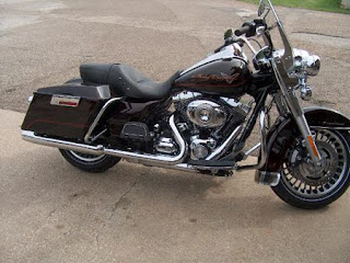 2011 Harley Davidson FLHR Road King