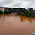 Nível do Rio Pomba sobe consideravelmente e preocupa moradores de Cataguases