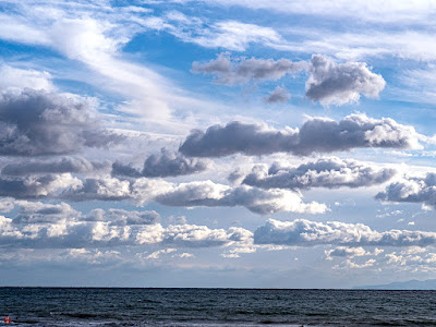 Winter seascape: Yuigahama-beach