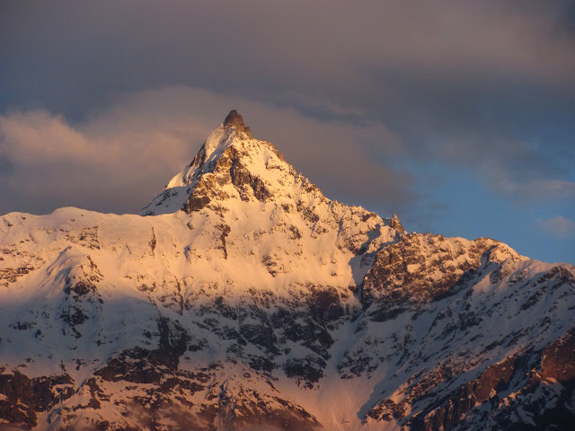 Jorkanden peak at Kalpa