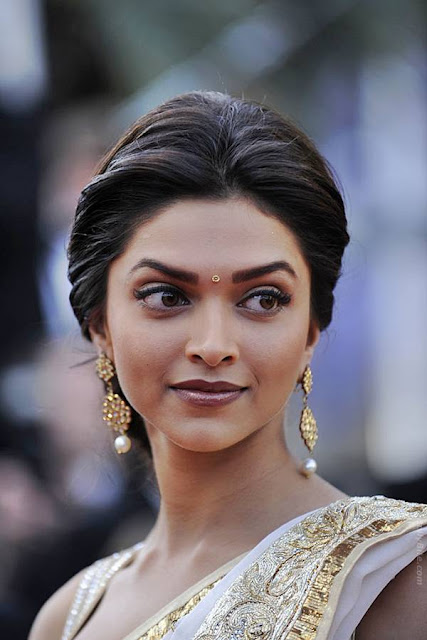 Deepika Padukone | Sparks at Cannes Red Carpet