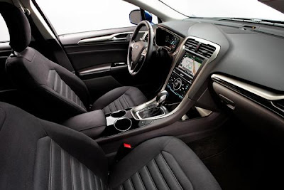 2013 Corvette C7 Review Interior