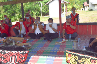 Foto - Foto kegiatan Ritual Adat Nosu Minu Podi, - Gawai Dayak Sanggau