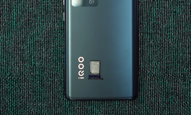 iQOO 9 SE Review