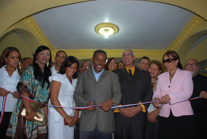 Ayuntamiento de Cambita Garabito inaugura moderno Palacio Municipal