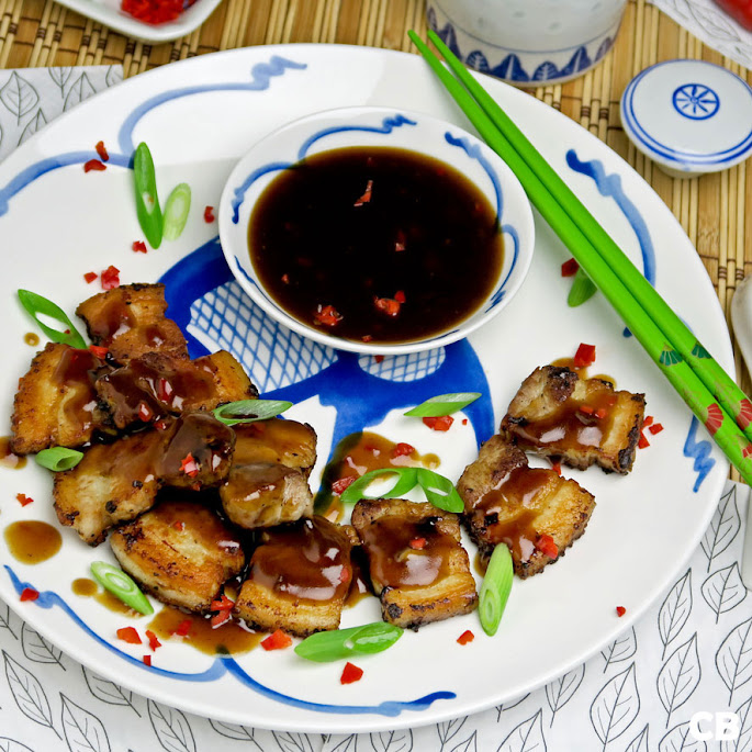 Recept: krokante speklapjes met een Chinees sausje op basis van hoisinsaus